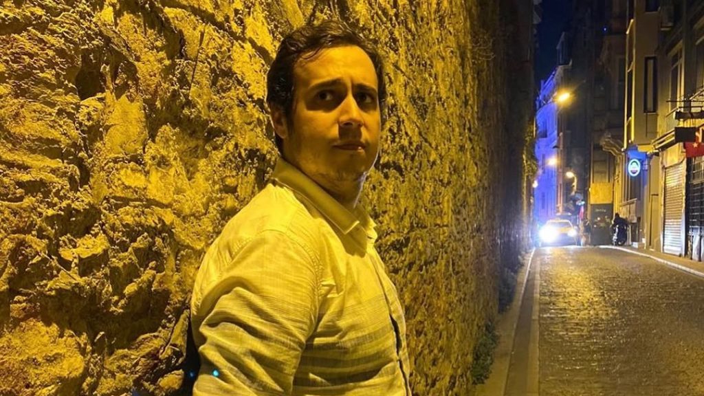 Erçe Aktaş Hakkımda