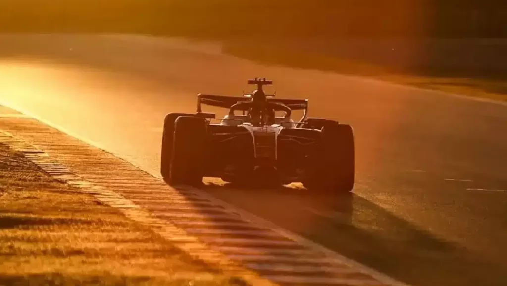 Formula 1 Barselona Testleri